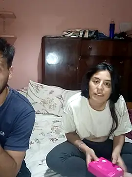 Snapshot of lucixxx14 chatting on October 23, 2025, 5:07 am lucixxx14 online show from October 23, 2025, 5:07 am