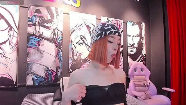 SweettPoison  online show from June 4, 2026, 2:28 am