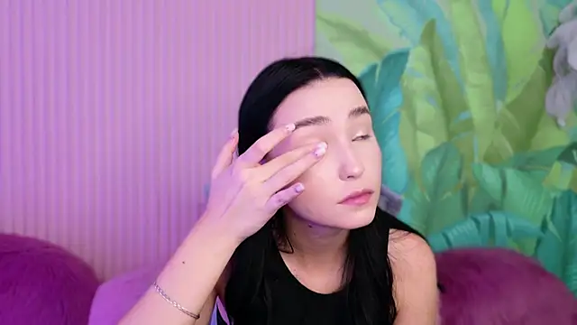 Snapshot of Amanda_Choi chatting on October 10, 2025, 5:28 am Amanda Choi online show from October 10, 2025, 5:28 am