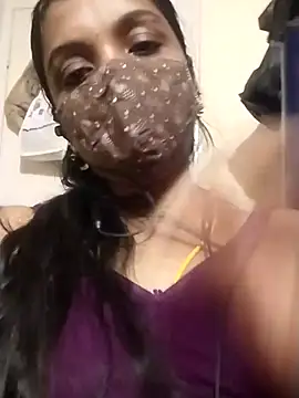 Snapshot of Tamil_Swathi chatting on October 1, 2025, 10:10 am Tamil Swathi online show from October 1, 2025, 10:10 am