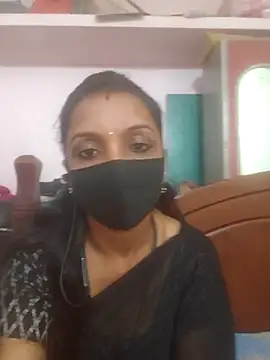 Snapshot of Tamil_Swathi chatting on March 28, 2026, 5:18 am Tamil Swathi online show from March 28, 2026, 5:18 am