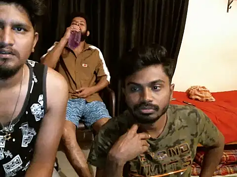 erectedroddd online show from March 11, 2026, 3:18 pm