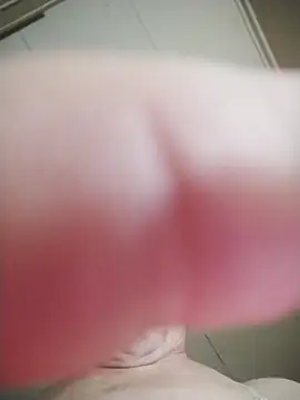 Snapshot of Danielle57_ chatting on October 26, 2025, 1:33 am Danielle57 online show from October 26, 2025, 1:33 am