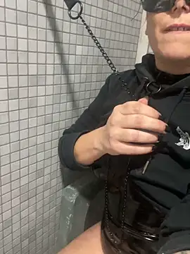 Reine du Vice84 online show from November 8, 2025, 3:07 am