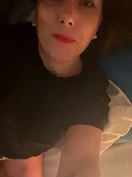 Reine du Vice84 online show from January 9, 2026, 9:49 pm