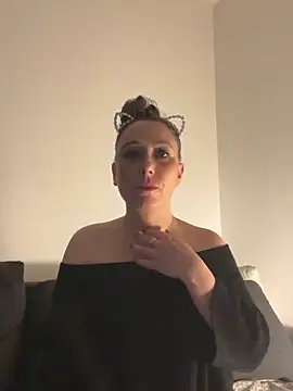 Reine du Vice84 online show from February 11, 2026, 8:30 am