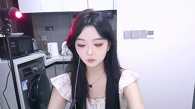 Snapshot of Miao-Maimiao chatting on October 3, 2025, 4:37 pm Miao-Maimiao online show from October 3, 2025, 4:37 pm