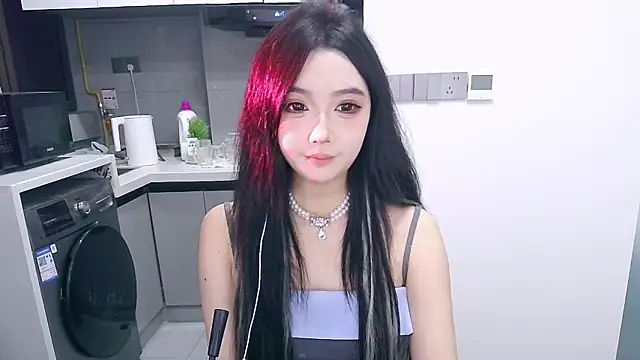 Miao-Maimiao online show from October 11, 2025, 4:05 pm