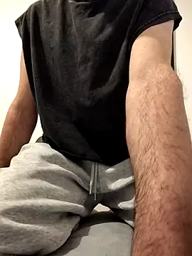 Snapshot of AD_Vu chatting on November 11, 2025, 9:20 am AD Vu online show from November 11, 2025, 9:20 am