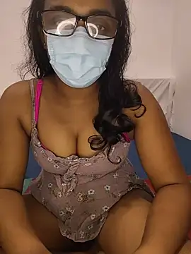 sexybolegirl online show from June 18, 2026, 5:06 pm