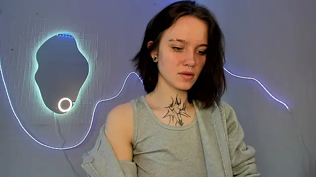 Elastikisss online show from March 8, 2026, 5:11 am