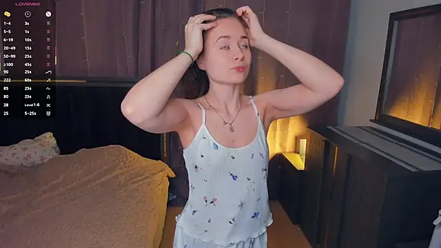 Snapshot of Crysta1Eva_ chatting on March 13, 2026, 8:04 pm Crysta1Eva online show from March 13, 2026, 8:04 pm