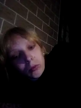 Snapshot of Ponka2011 chatting on October 8, 2025, 1:58 am Ponka2011 online show from October 8, 2025, 1:58 am