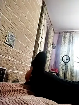 Snapshot of Ponka2011 chatting on October 21, 2025, 5:08 am Ponka2011 online show from October 21, 2025, 5:08 am