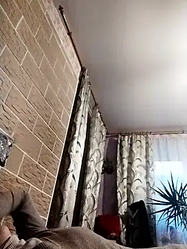 Ponka2011 online show from December 14, 2025, 6:19 am