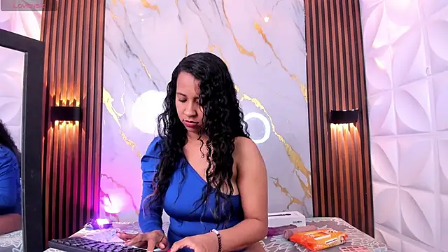 Taira Bms online show from November 25, 2025, 3:39 am