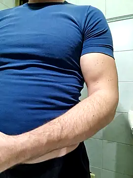 giovan2020 online show from January 12, 2026, 10:15 pm