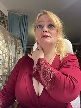 Sweet-blonde online show from November 11, 2025, 10:43 pm