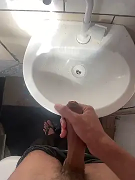 ooMiguel17CM online show from March 26, 2026, 6:13 pm