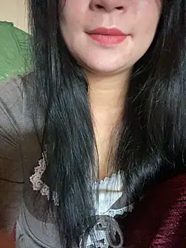 Snapshot of violet-00 chatting on September 26, 2025, 2:04 am violet-00 online show from September 26, 2025, 2:04 am