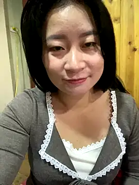 Snapshot of violet-00 chatting on October 9, 2025, 1:58 am violet-00 online show from October 9, 2025, 1:58 am