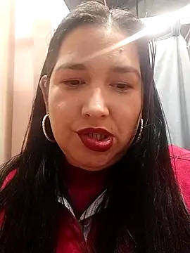 rossiteylor online show from September 25, 2025, 8:23 pm