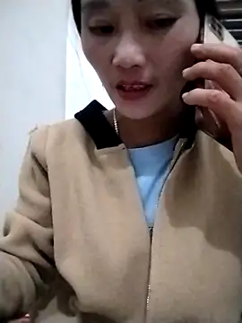 abigail-00 online show from December 15, 2025, 11:47 am