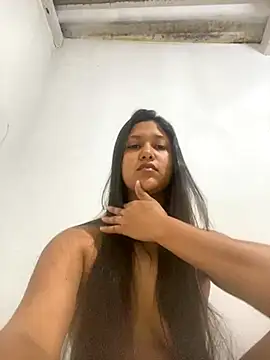 graziele00 online show from September 24, 2025, 10:40 am