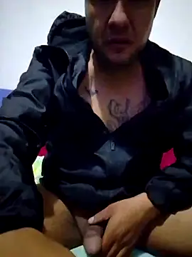 Snapshot of Ruloluna chatting on October 10, 2025, 8:24 am Ruloluna online show from October 10, 2025, 8:24 am