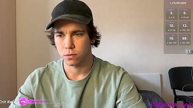 luca syn online show from September 26, 2025, 9:35 am