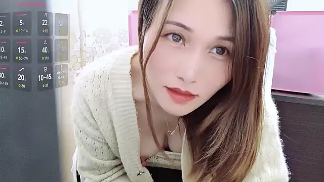 Snapshot of lizi- chatting on October 31, 2025, 7:31 am lizi- online show from October 31, 2025, 7:31 am