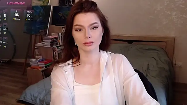 Snapshot of bbJ_one chatting on October 21, 2025, 7:42 am bbJ one online show from October 21, 2025, 7:42 am