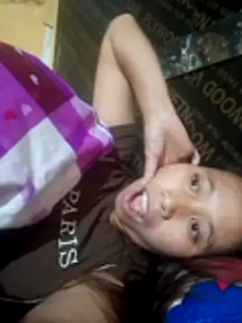 Snapshot of ruby-00 chatting on October 25, 2025, 8:11 am ruby-00 online show from October 25, 2025, 8:11 am