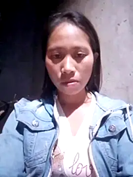 Snapshot of ruby-00 chatting on November 5, 2025, 11:05 pm ruby-00 online show from November 5, 2025, 11:05 pm