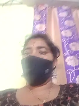 Snapshot of sowji_telugammai chatting on October 18, 2025, 8:48 am sowji telugammai online show from October 18, 2025, 8:48 am