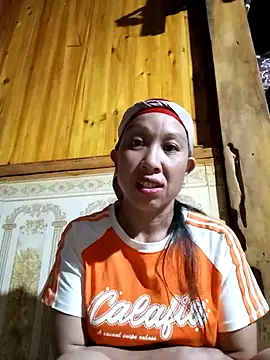 Snapshot of vtmbae chatting on October 13, 2025, 7:36 pm vtmbae online show from October 13, 2025, 7:36 pm