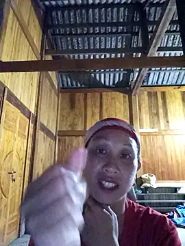 Snapshot of vtmbae chatting on October 16, 2025, 1:23 pm vtmbae online show from October 16, 2025, 1:23 pm