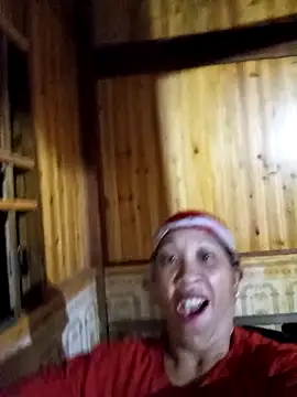 Snapshot of vtmbae chatting on October 17, 2025, 9:39 pm vtmbae online show from October 17, 2025, 9:39 pm