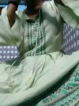 Snapshot of PAYAL_HOTTY chatting on November 5, 2025, 11:27 pm PAYAL HOTTY online show from November 5, 2025, 11:27 pm