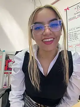 eimi rosse18 online show from May 20, 2026, 2:12 pm