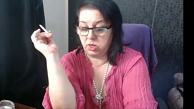 Snapshot of MissSanjanne chatting on January 9, 2025, 11:56 pm MissSanjanne online show from January 9, 2025, 11:56 pm