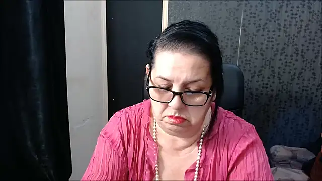 Snapshot of MissSanjanne chatting on March 16, 2025, 12:33 pm MissSanjanne online show from March 16, 2025, 12:33 pm