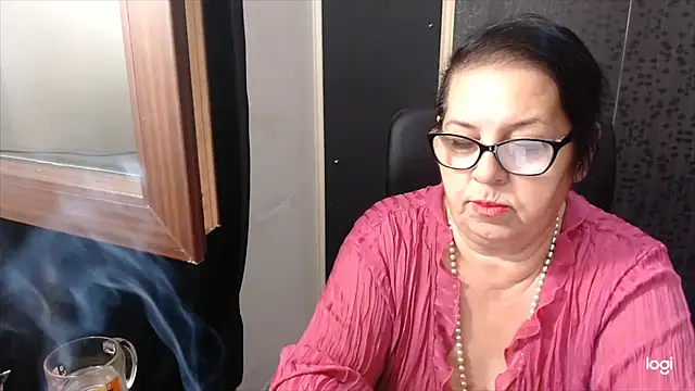 Snapshot of MissSanjanne chatting on September 21, 2025, 4:25 am MissSanjanne online show from September 21, 2025, 4:25 am