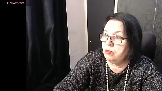 MissSanjanne online show from March 31, 2026, 1:40 am