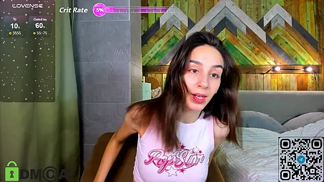 Elliizabeth online show from October 5, 2025, 5:44 pm