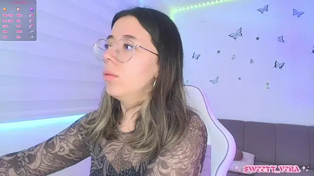 Snapshot of sweettvera chatting on June 16, 2026, 12:41 pm sweettvera online show from June 16, 2026, 12:41 pm