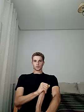 jorgeereyy online show from September 24, 2025, 2:09 pm