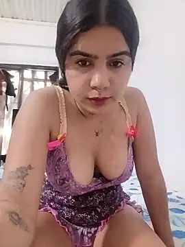 Snapshot of Sashalana chatting on November 1, 2025, 9:17 pm Sashalana online show from November 1, 2025, 9:17 pm