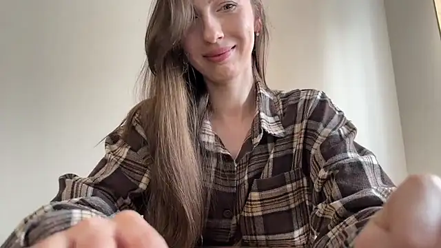 Prettyyy Angel online show from April 21, 2026, 10:21 am