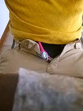 Snapshot of prismia chatting on October 10, 2025, 8:24 am prismia online show from October 10, 2025, 8:24 am